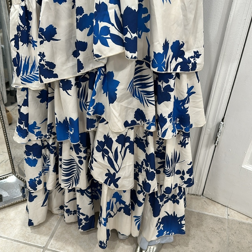 the blue halter cut out ruffle maxi Dress Size XL wedding multi blue wht floral - Picture 8 of 15